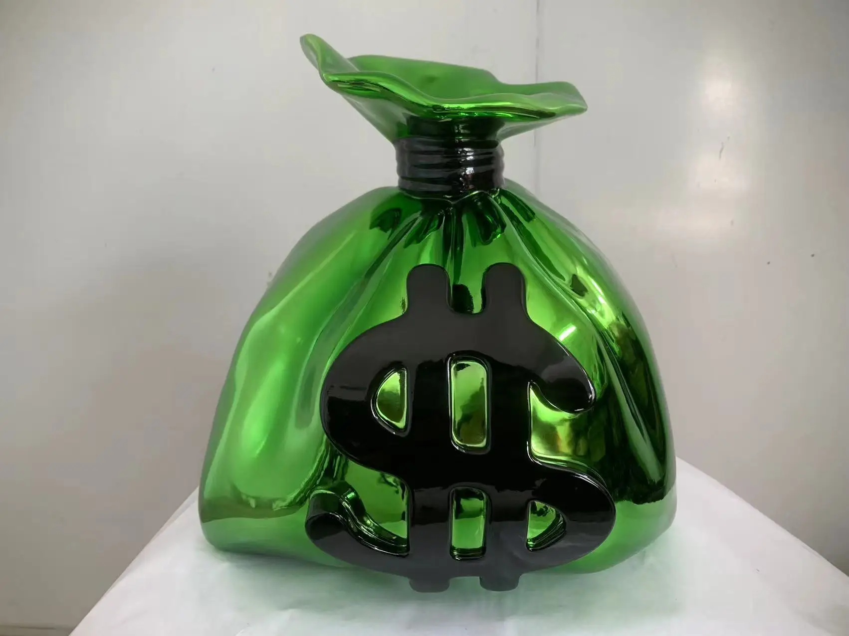 Escultura de resina Popular y  - Resin Art Gallery reseña y precio